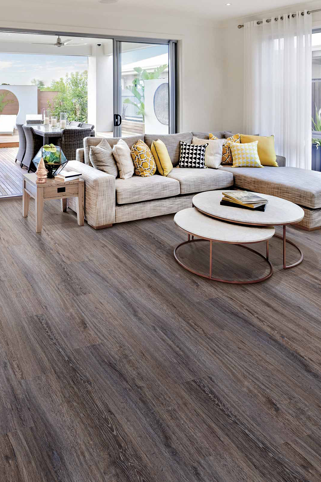 Living Room Wood Look Vinyl Flooring